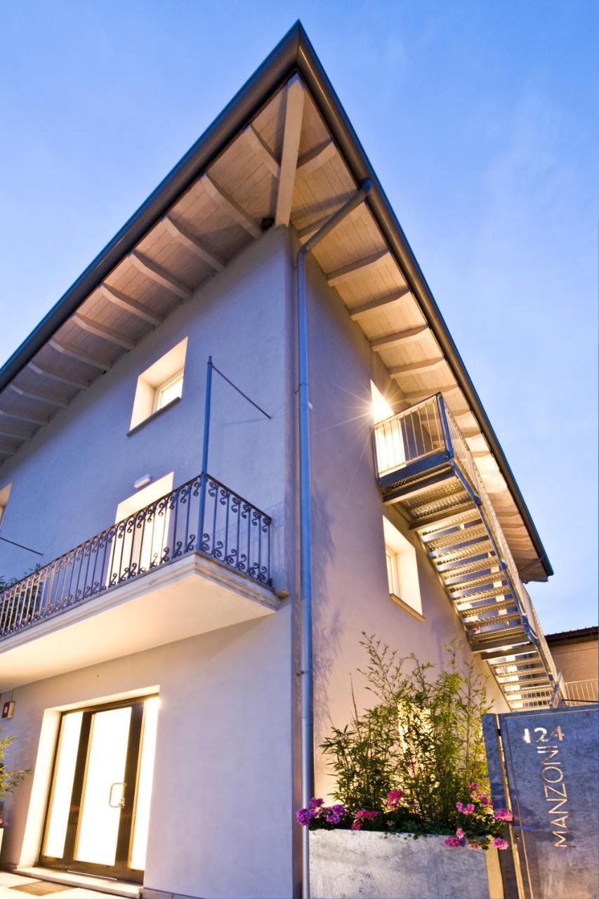 Bed and Breakfast Manzoni 124 Bed&Relax Esine Exterior foto