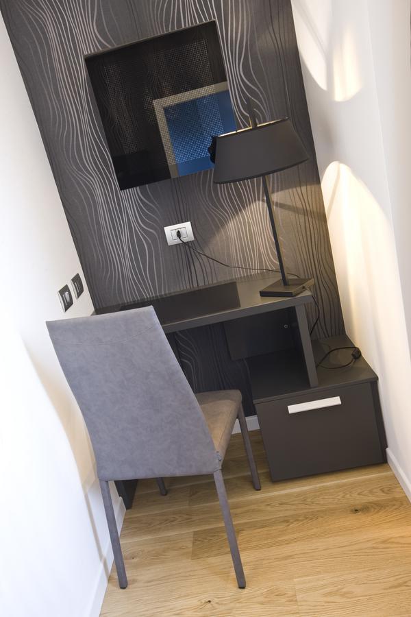 Bed and Breakfast Manzoni 124 Bed&Relax Esine Exterior foto