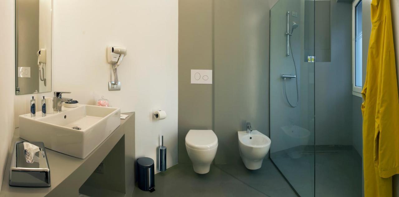 Bed and Breakfast Manzoni 124 Bed&Relax Esine Exterior foto